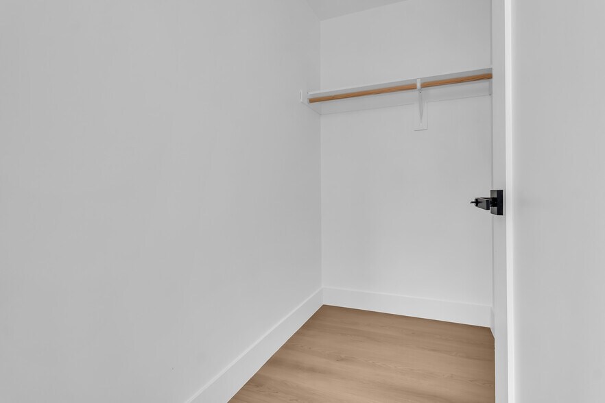 Building Photo - 2843 Folsom St