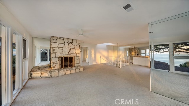 Building Photo - 726 Kendall Dr