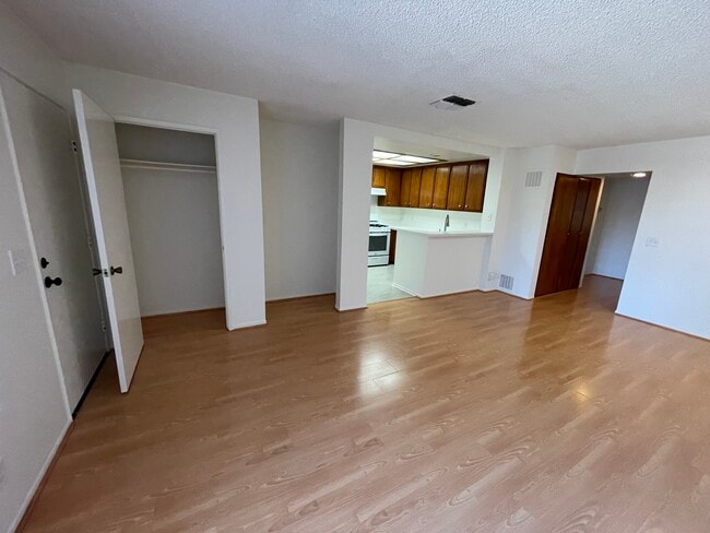 Building Photo - 11707 Otsego St