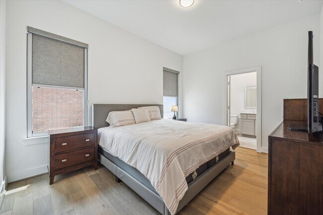 Building Photo - 930 Dunleigh Meadows Ln