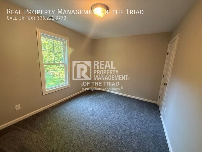 Building Photo - 2234 Nettlebrook Dr