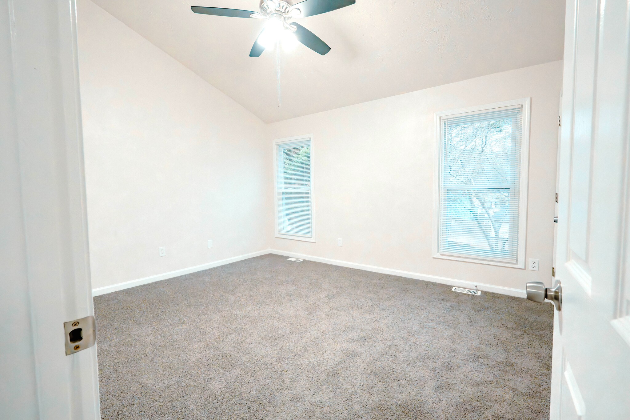 Building Photo - 1195 Kibbe Cir