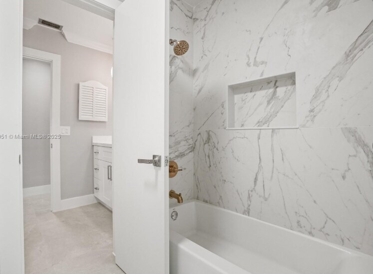 Building Photo - 8081 SW 139th Ter