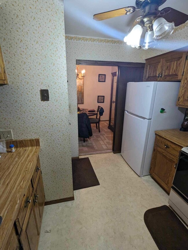 Building Photo - 7630 W Leon Terrace