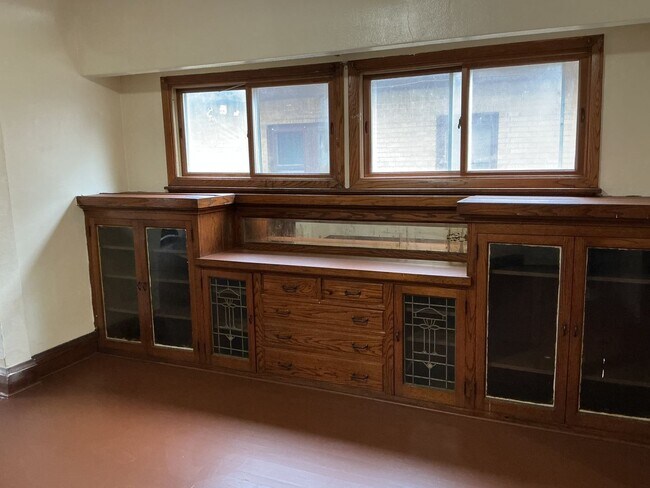 Building Photo - 2737 N 55th St