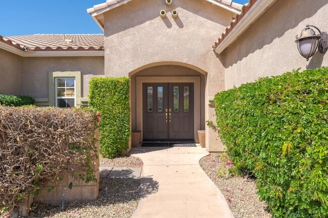 Building Photo - 45607 Pelican Hill Ct