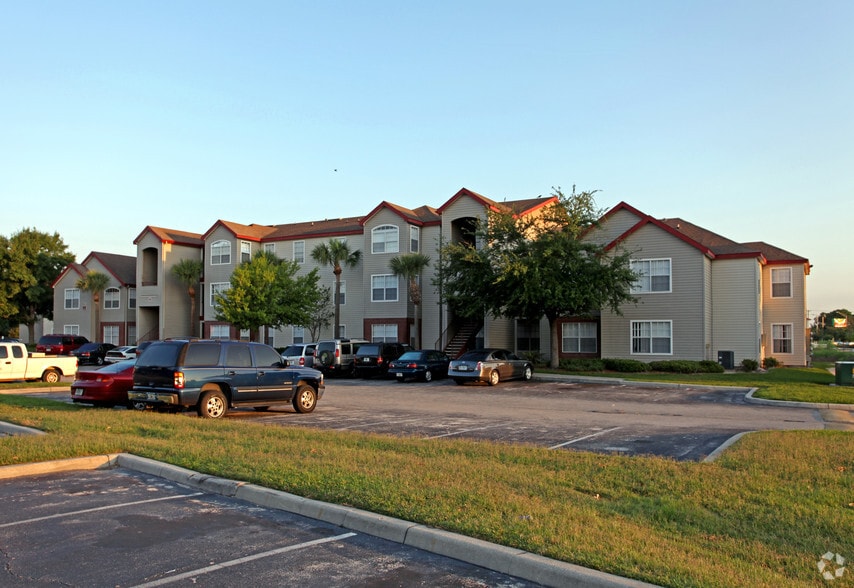 Building Photo - Nassau Bay Apartments