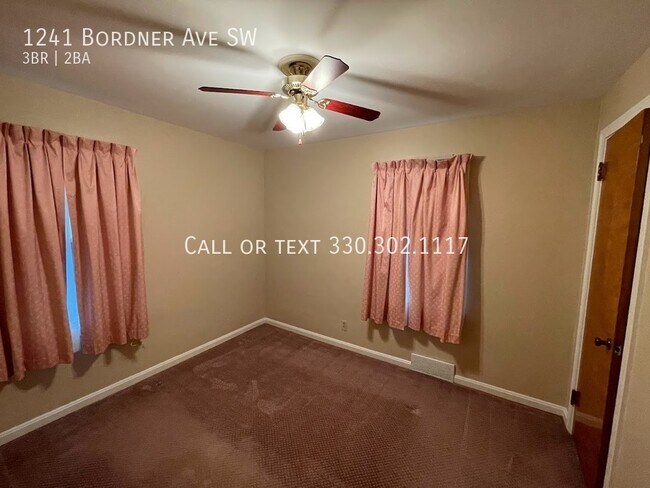 Building Photo - 1241 Bordner Ave SW