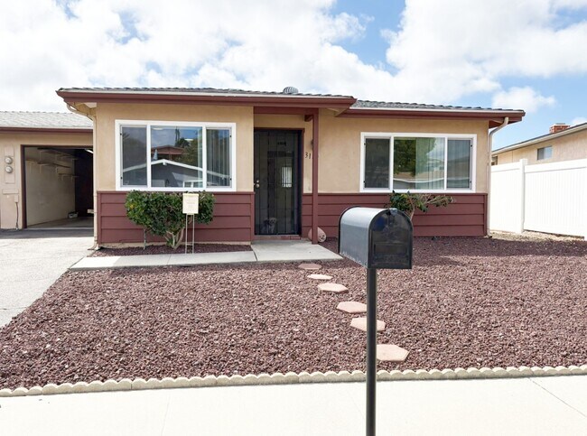 Primary Photo - 3189 Coral Dr