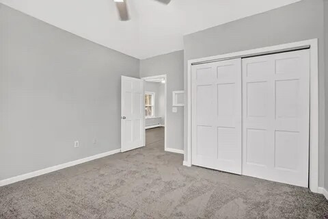 Building Photo - 528 Broadway St