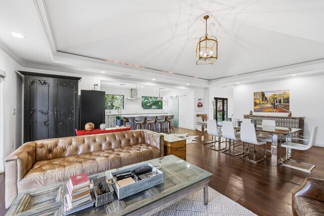 Building Photo - 2835 Polo Island Dr