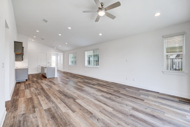 Building Photo - 3805 Mesquite Vly Rd