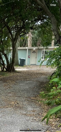 Building Photo - 40 Douglas Ave