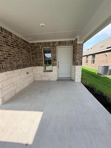 Building Photo - 1313 Hopes Lk Dr