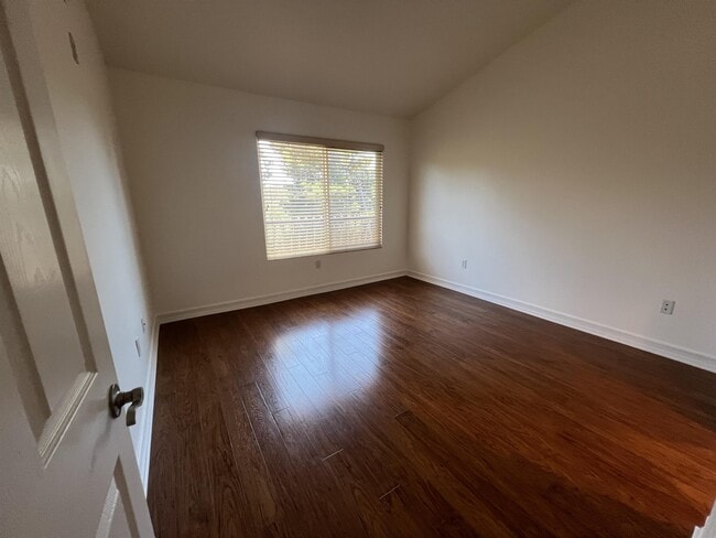 Building Photo - 15373 Maturin Dr