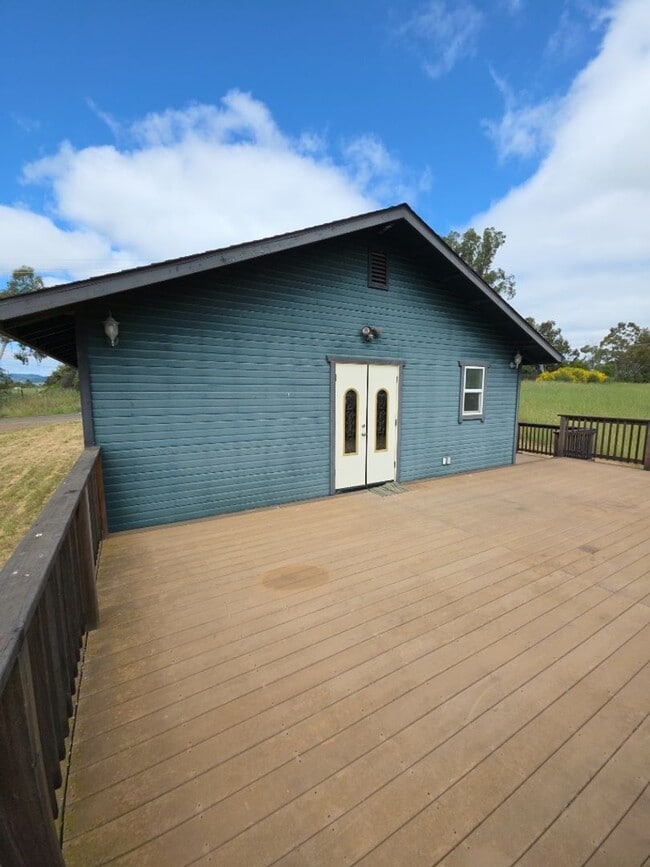 Building Photo - Charming 2-bedroom, 2-bathroom home in Nice