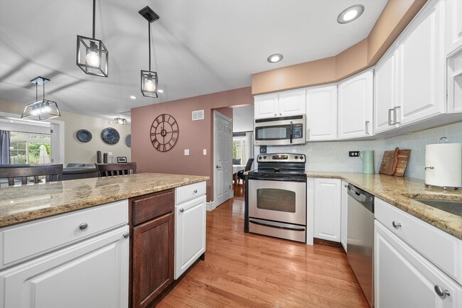 Building Photo - 4407 Howard Ave