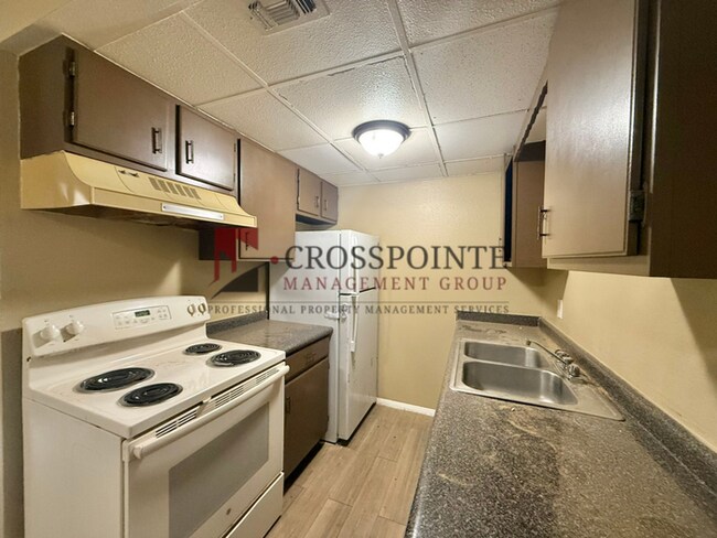 Building Photo - AVAILABLE! 1 Bed 1 Bath Apartment Near Downtown Tyler!