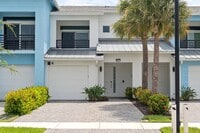 Building Photo - Frederick Isles Townhomes - Delray Beach