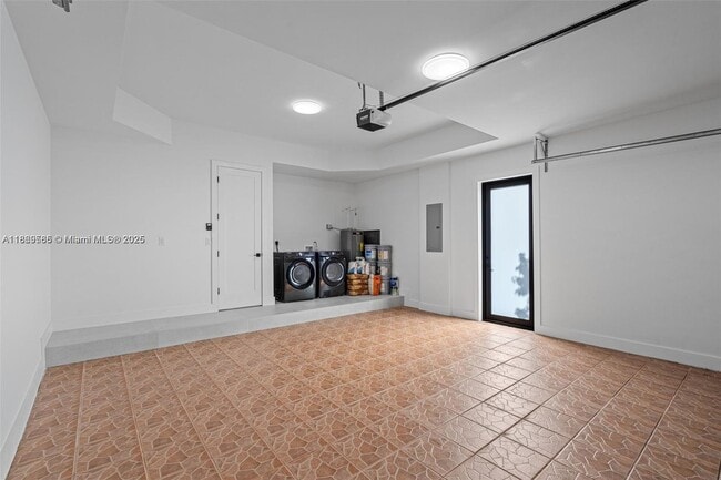 Building Photo - 8946 NW 176th Ln
