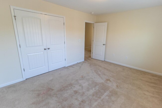 Building Photo - 2038 Sinclair Trce