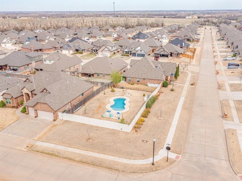 Building Photo - 624 Frisco Ridge Rd