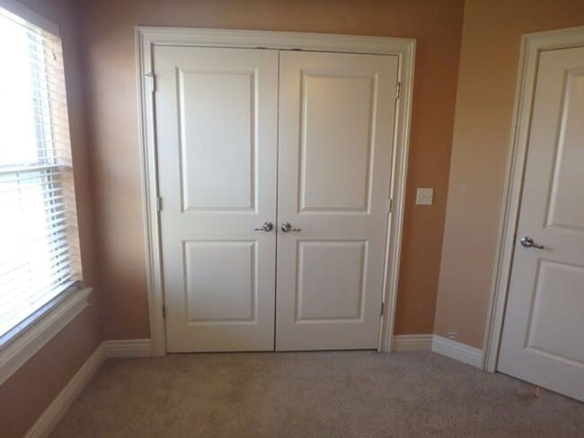 Building Photo - Great 3 Bed 2 Bath House in Mill Creek Manor!