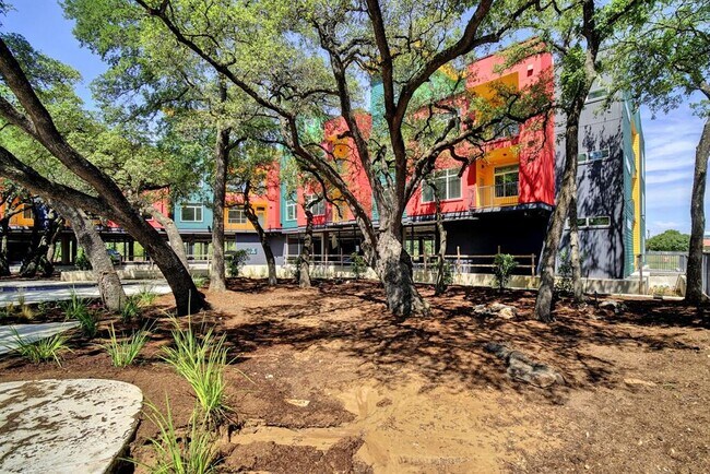 Building Photo - 13130 Pond Springs Rd