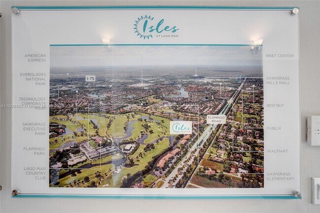 Building Photo - 417 Vista Isles Dr