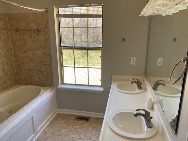 Master Bath - 10744 Belair Dr.