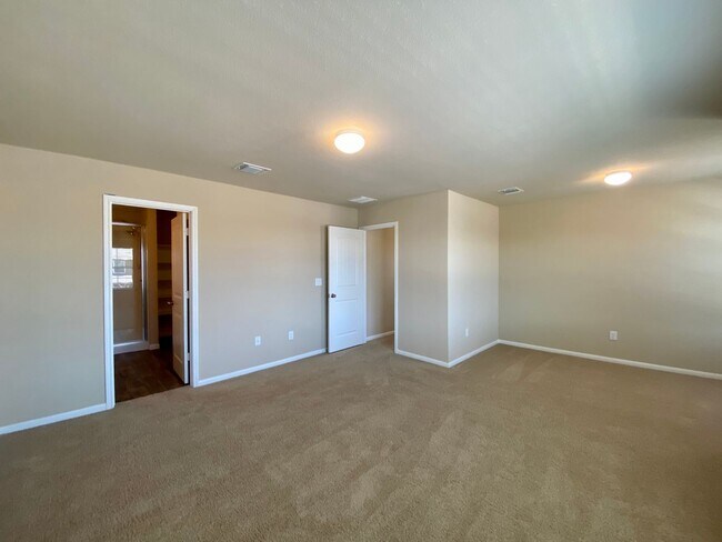Building Photo - 3012 Tilmon Ln.