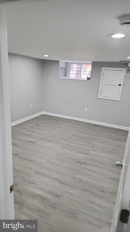 Building Photo - 805 N Kenwood Ave