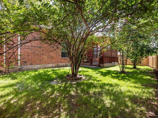 Building Photo - 15620 Echo Hills Dr