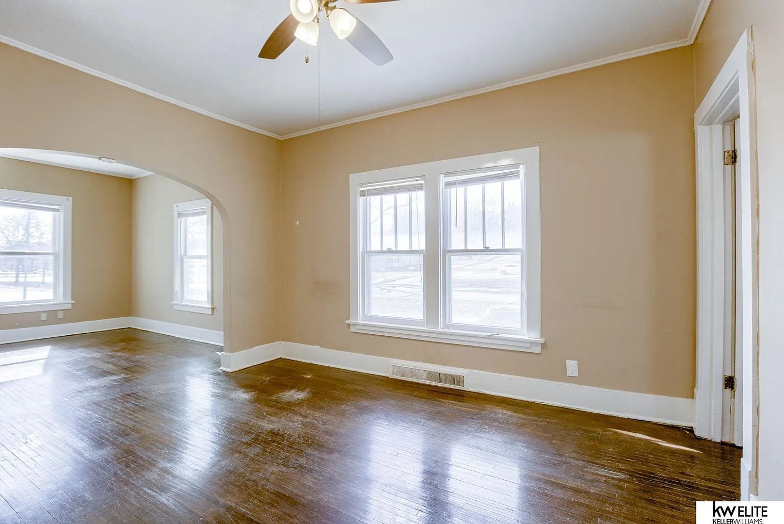 Building Photo - 4542 Franklin St