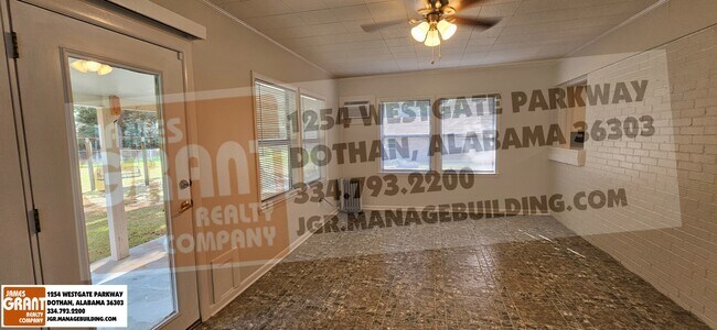 Building Photo - 1511 Shrewsbury Dr