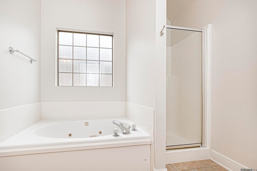 Building Photo - 37024 Rivergate Ave