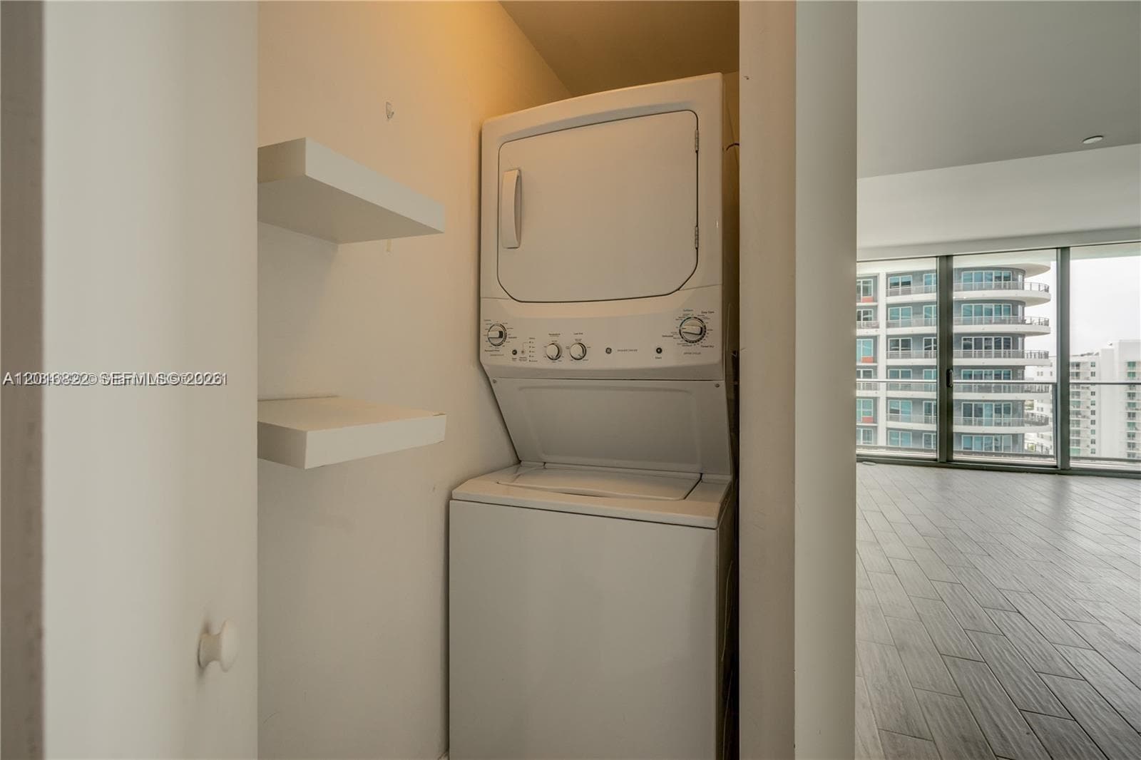 Building Photo - 1300 S Miami Ave