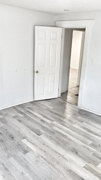 Bedroom 2 - 10008 N Pawnee Ave