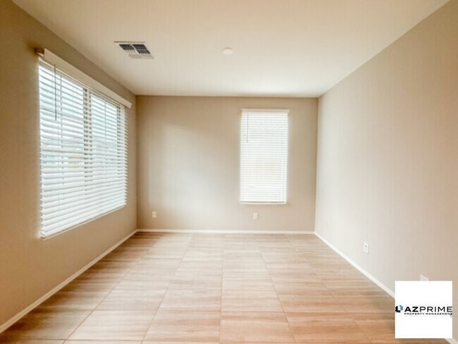 Building Photo - Beautiful 4/3.5 Peoria Home with Modern Upgrades &amp; Spacious Backyard!