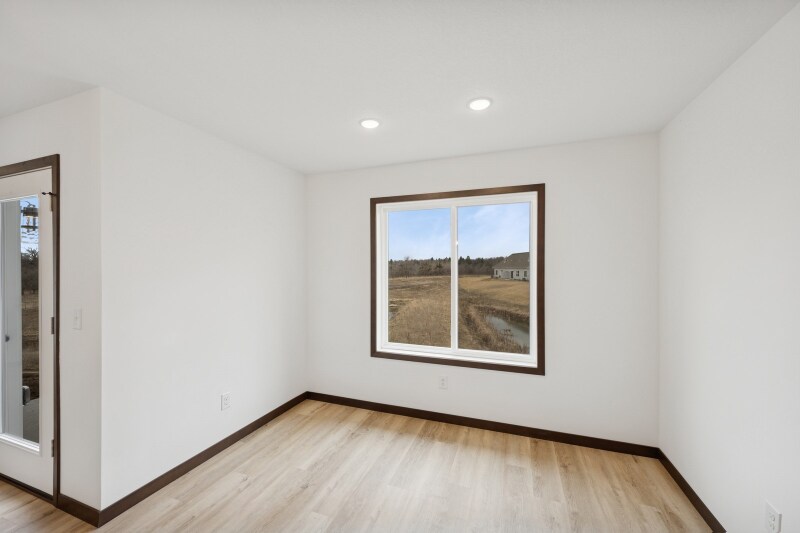 Building Photo - 18061 Walnut Circle