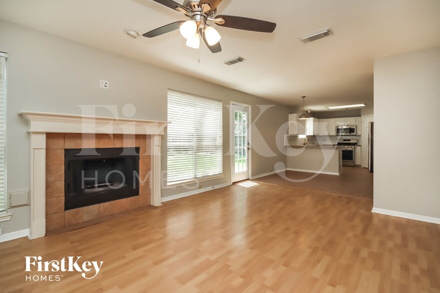 Building Photo - 1039 Wentworth Dr