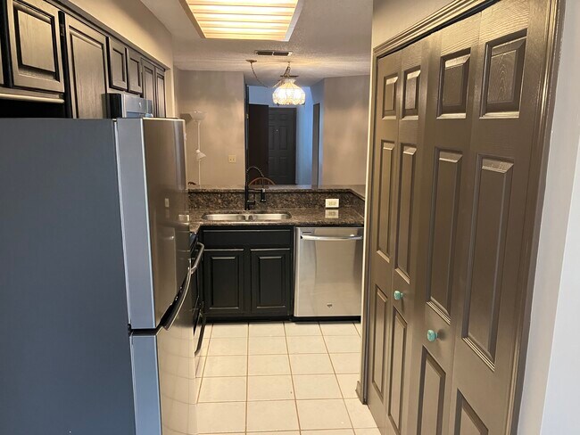 Building Photo - 1539 Summer Sands Dr