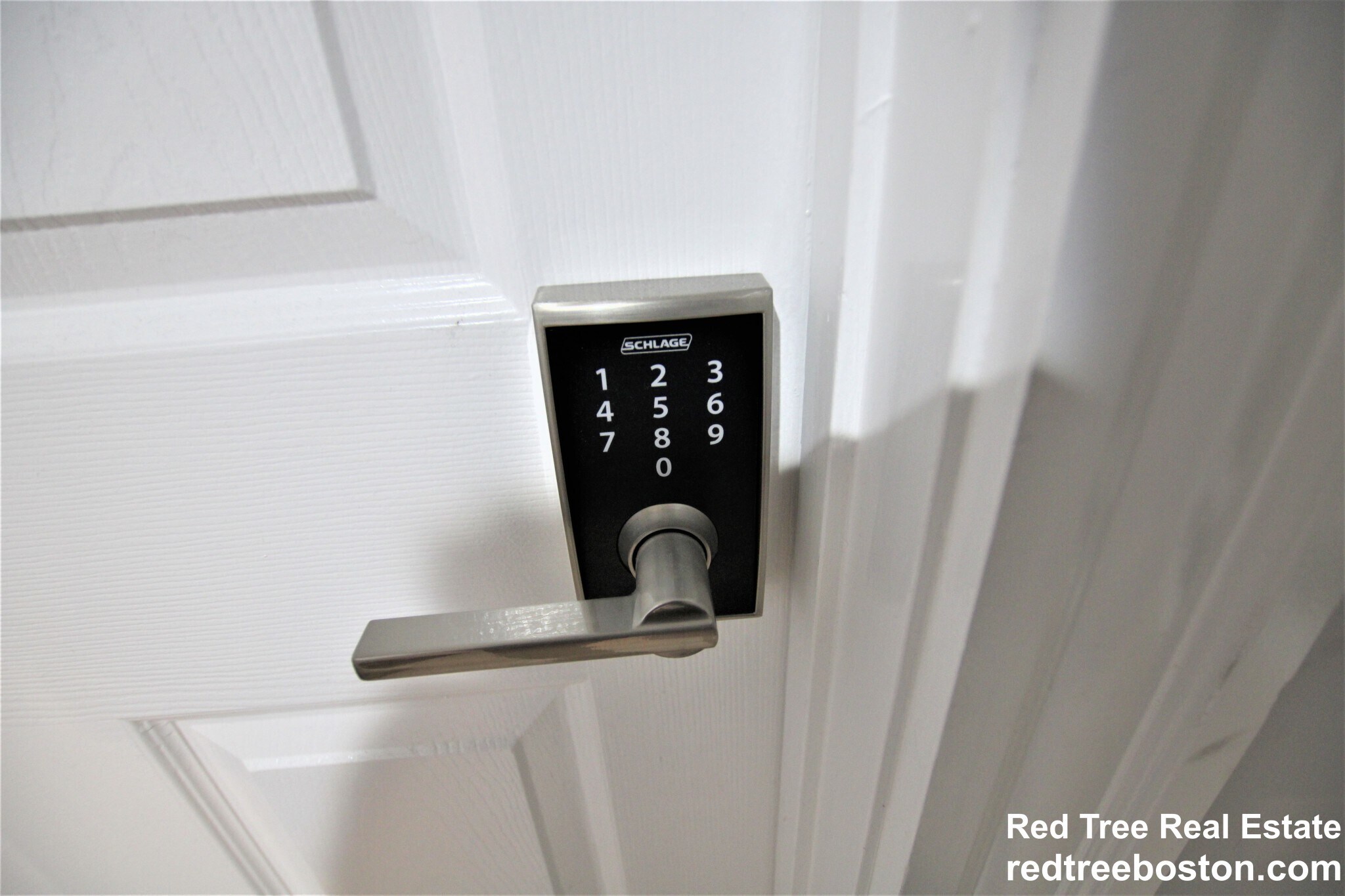 Building Photo - 17 Parker Hill Ave