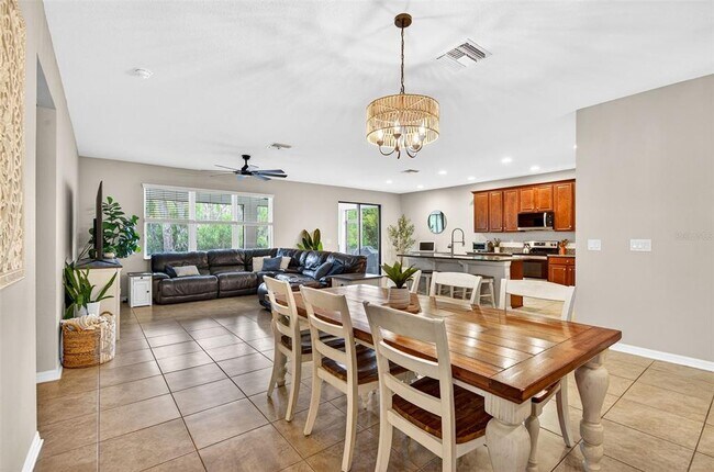 Building Photo - 8060 Roma Dune Dr