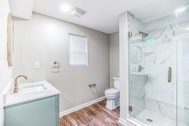 Building Photo - 203 Ford St