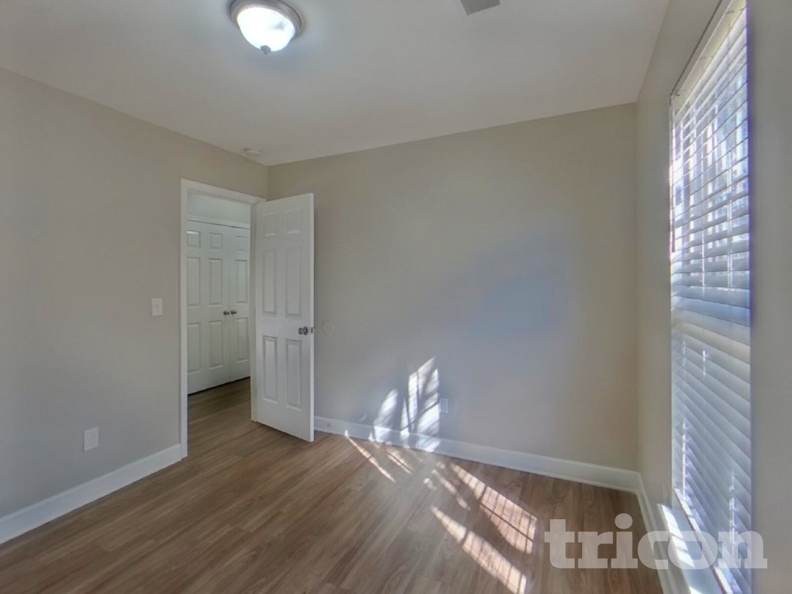 Building Photo - 124 Bathurst Ln