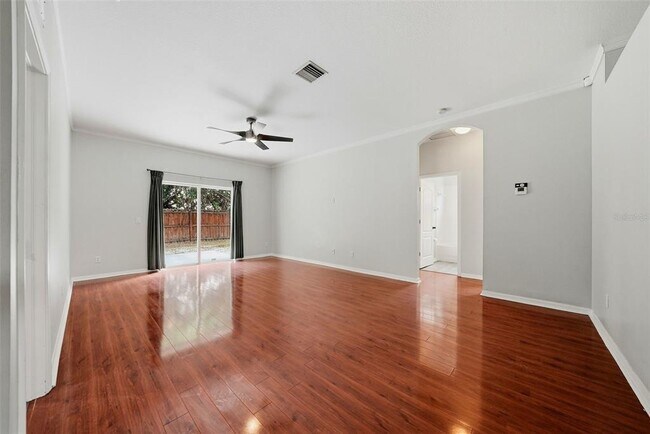 Building Photo - 403 Laguna Mill Dr