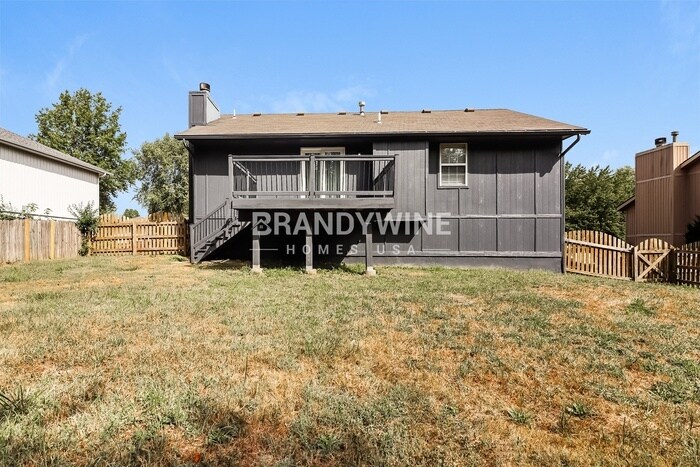 Building Photo - 1909 NE McKee Ln