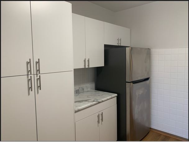 Building Photo - 3806 W Cornelia Ave