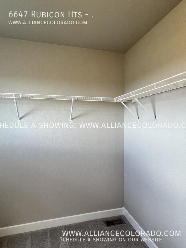 Building Photo - 6647 Rubicon Hts